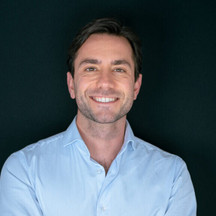 Dr. Ramón Cobo