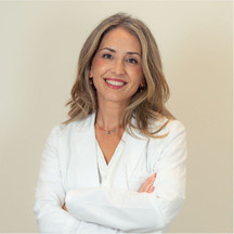 Dra. Helena Ayuso