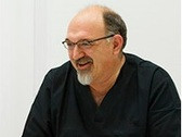 Dr. Javier Moya Nueno