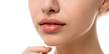 Aumento de labios con grasa