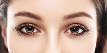 Mejora tus ojeras gracias al poder del ácido hialurónico