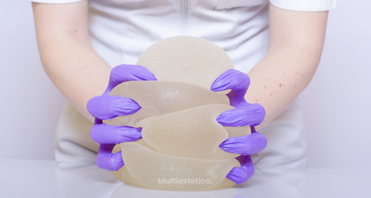 ¿Cómo se fabrican las prótesis mamarias?
