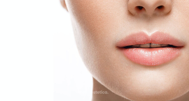 Aumento de labios para mujeres maduras: Recuperando la belleza natural