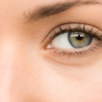 Eliminación de micropigmentación en párpados: cómo funciona, métodos y cuidados