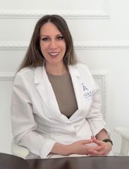 Dra. martinez padilla mejor cirujano plastico sevilla