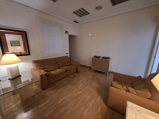 Sala de espera de gabinete de curas - Porcuna&DeBenito