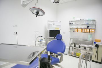 Clínica Rehberger López-Fanjul - Dental Maxilofacial Y Estética Facial