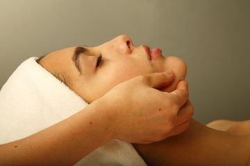 Tratamiento anti-acné - Centro Ana Jurado