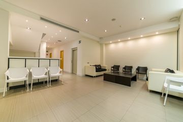 Skn clinic by Leo