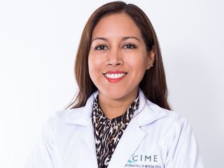 Dra. Priscilla Zapata - Médico Estético
