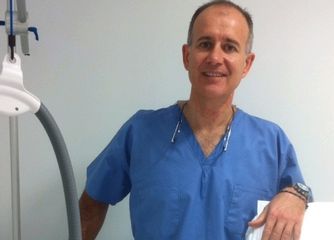 Dr. Eduardo Lauzurica