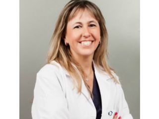 Dra. Celia Camacho  DIRECTORA MÉDICA