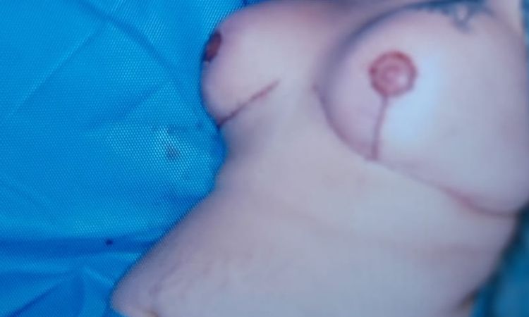121080