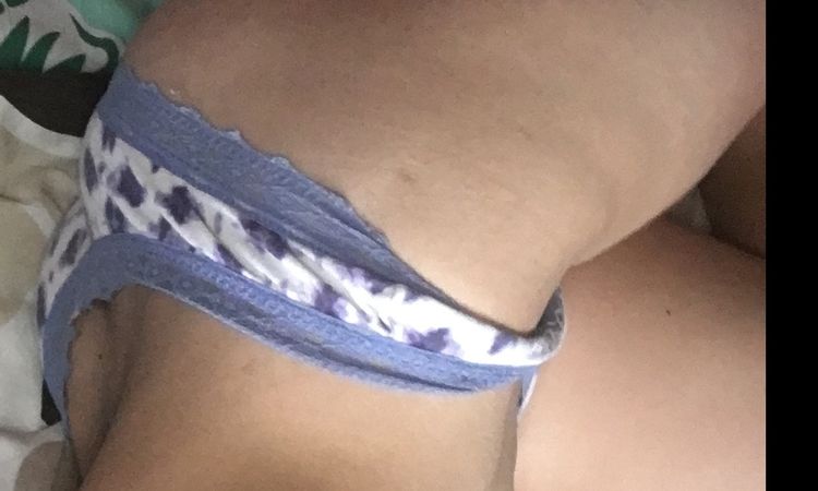 68744