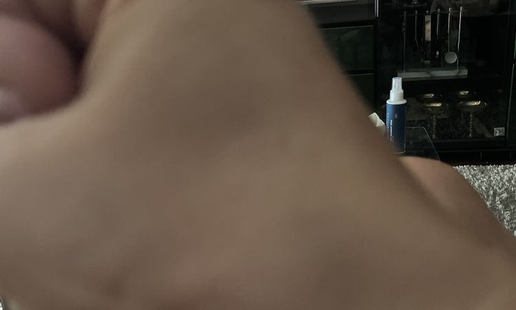 Prótesis de titanio en las mano y radiofrecuencias y similares - 54171