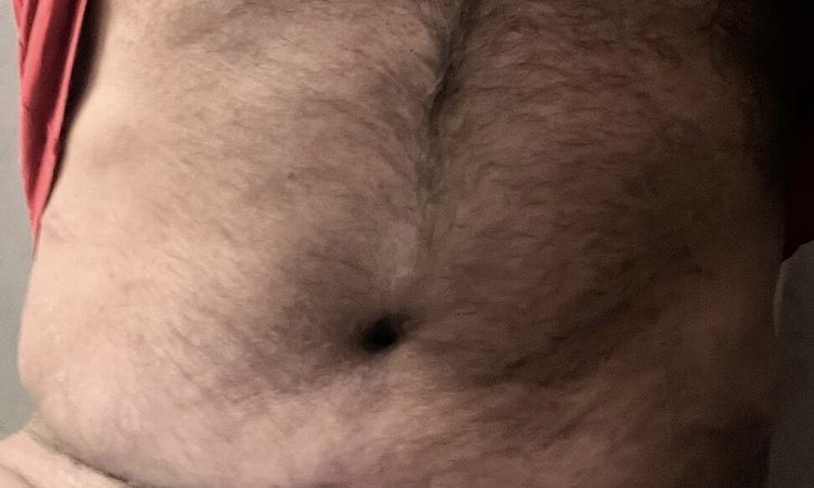 Me sale piel por encima de la cicatriz de abdominoplastía - 81677