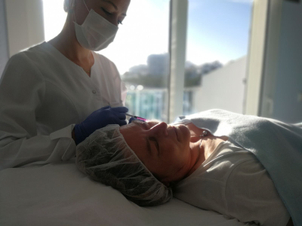 cirujano especialista en blefaroplastias