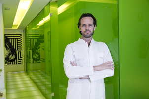Dr. Ignacio Genol