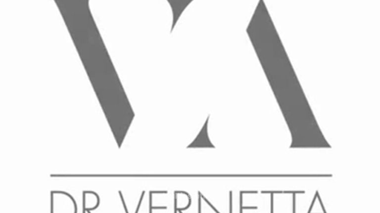 Dr. José Rey Vasalo -  mastopexia