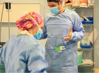 Aumento de mama - Breast Augmentation - Malaga Spain - Cirumed Clinic - Dr. Aslani