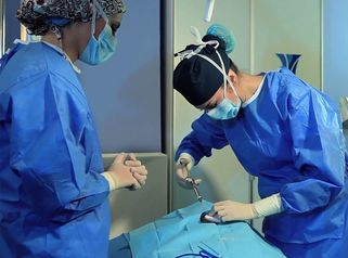 Corrección de orejas con otoplastia