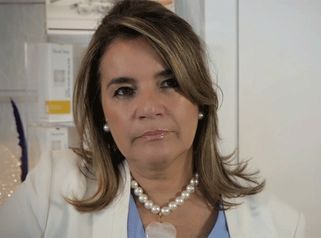 Dra. Mª José Villares
