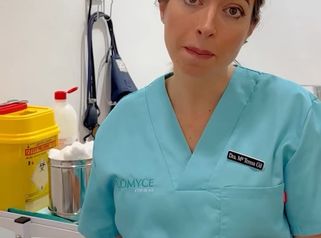 Antes de tratar una variz, lo importante no es pinchar… sino entender. 🦵💛