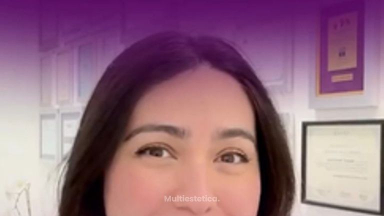 La lipopapada con enzimas ayuda a reducir la grasa localizada y a definir el contorno facial,